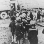 Deportazione di bambini ebrei dal ghetto di Lodz (Polonia) durante la cosiddetta Operazione Gehsperre, attuata nel settembre 1942