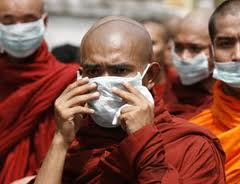 Rivolta monaci buddisti marzo 2010_02