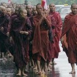 monaci buddisti vanno a morire settembre 2007